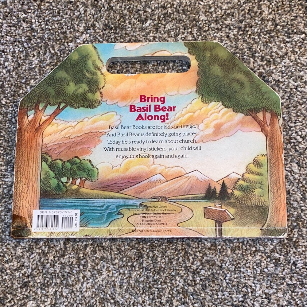 📚Basil Bear Goes to Church Children's Board Book - Brown Bear Illustration - Picture 2 of 3